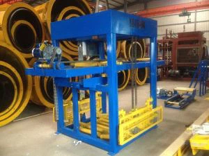 Палетна конвейерна платформа Асансьорна захранваща машина